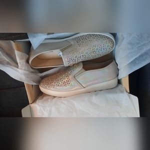 Michael kors jem Olivia II slip-on kids shoes SZ 5 (23.5 cm)